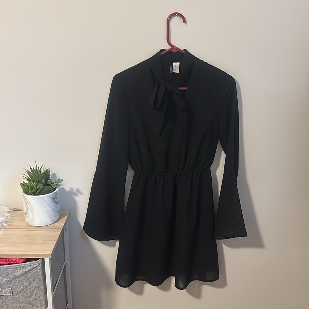 Black Bow Dress with Flowy Sleeves 🖤